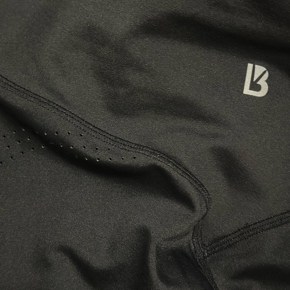 Buffbunny Onyx 🖤 Black Lit Laser Cut Legging | Small - Picture 13 of 13